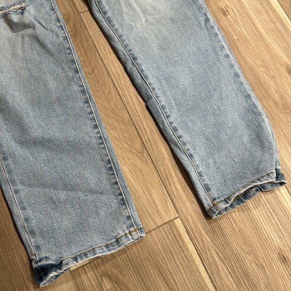 Jeans - Picture 4 of 8